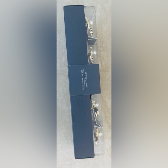 Jeweled Bee Napkin Rings, Set of 4 - Picture 6 of 9